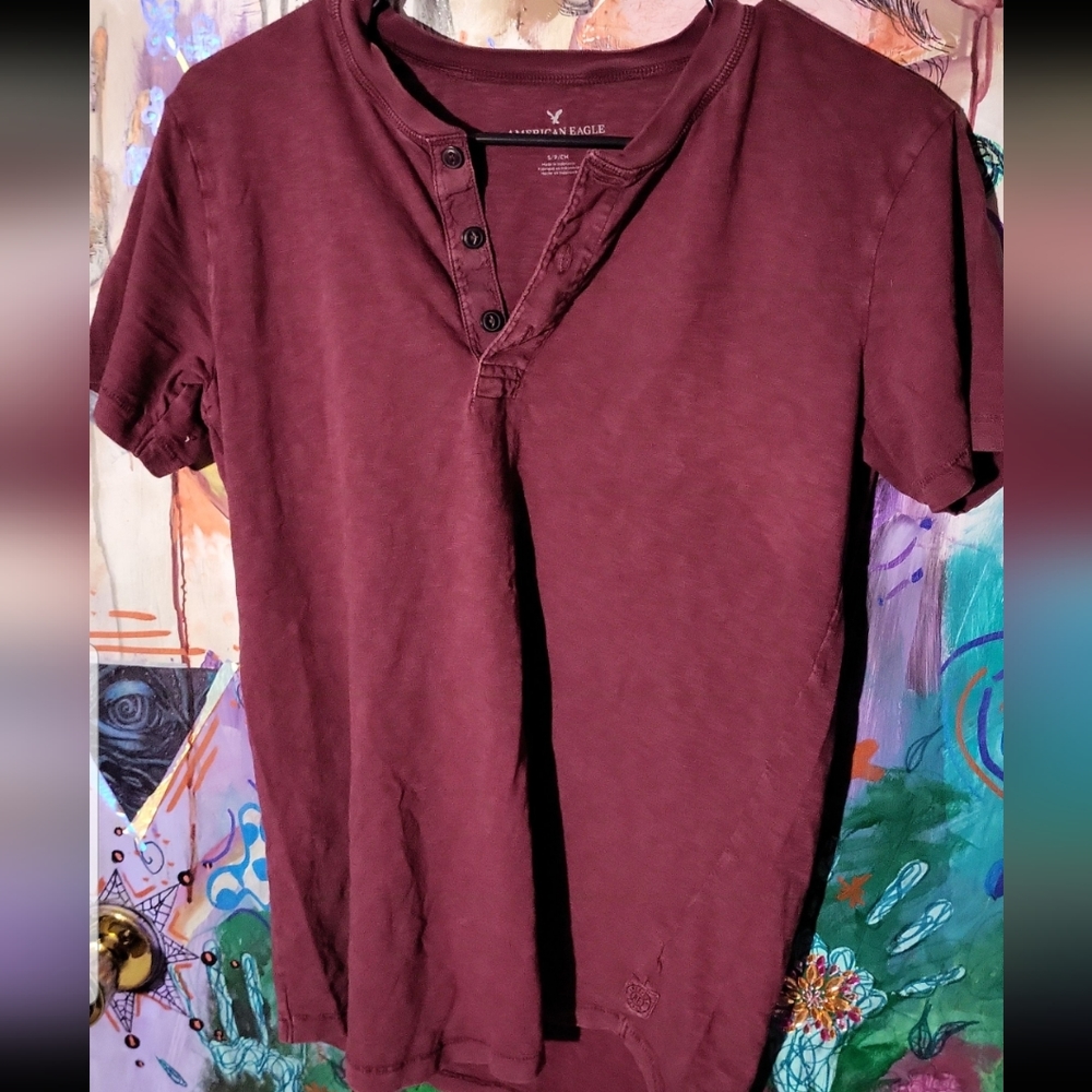Marron shirt